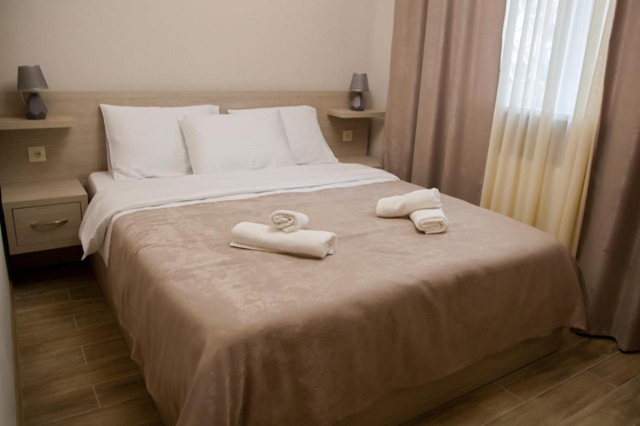 Family Hotel Triston Tiflis Exterior foto